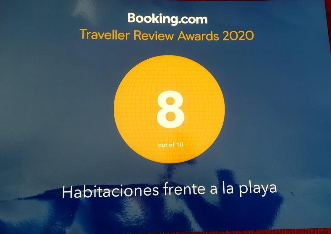 Habitaciones Frente A La Playa Малага Экстерьер фото